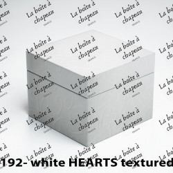 Boîte carrée - White hearts...